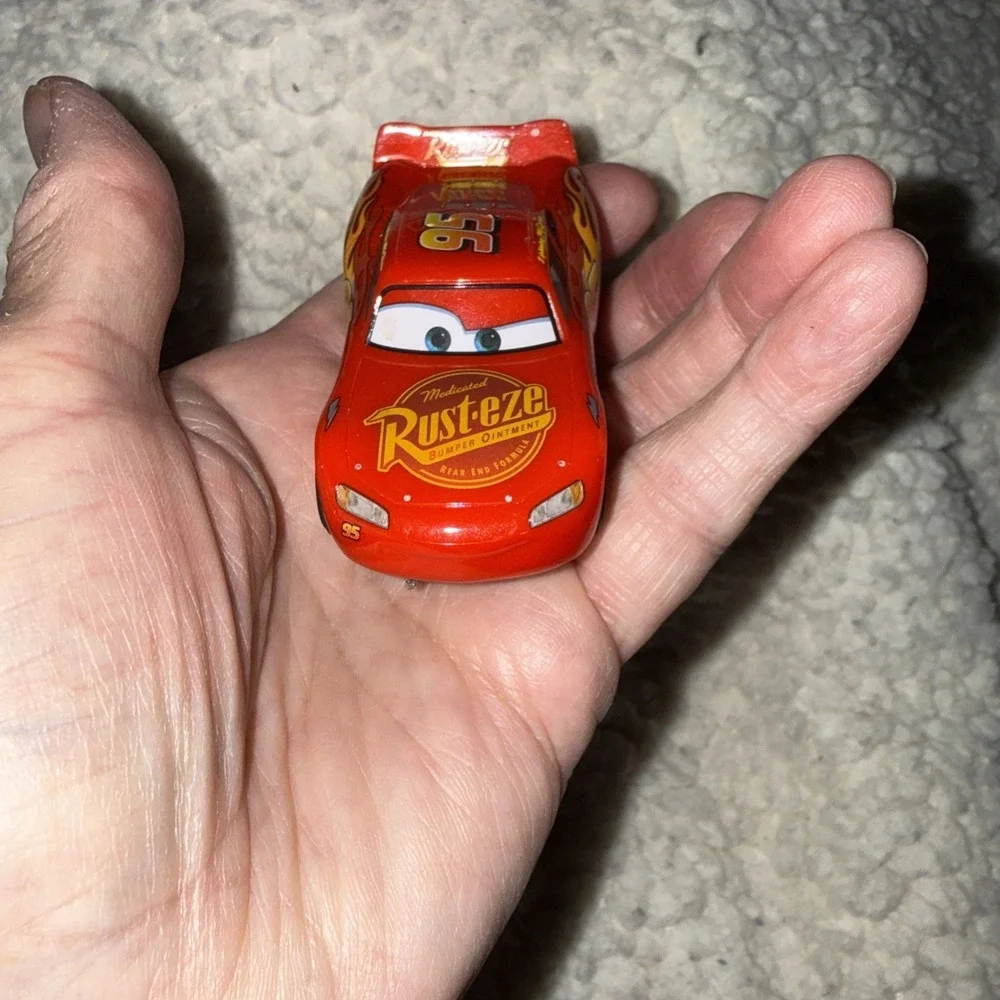 Carrera Toys Disney Pixar Cars #95 HO Slot  Rust-eze